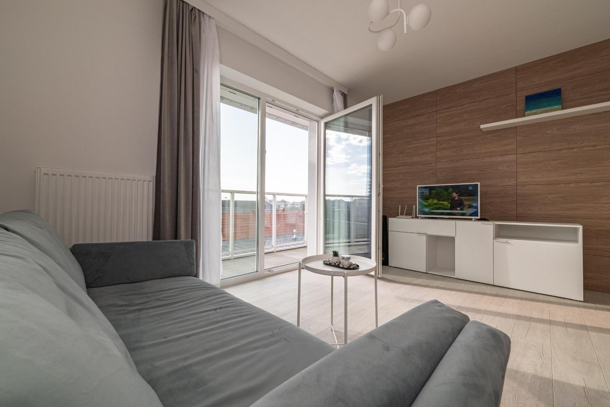Witolda Riverside Apartments - Balcony, City View - By Rentujemy Wrocław Exteriör bild